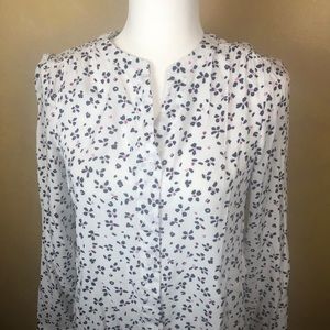 Women’s blouse, size XS, long sleeves